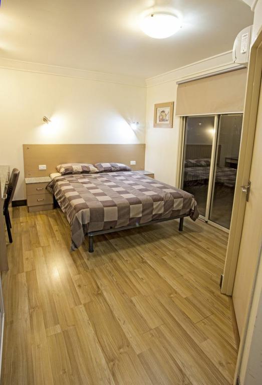 Cattrall Park Motel 卡拉萨 客房 照片
